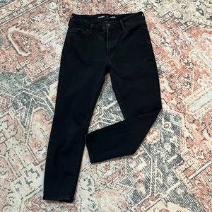 Old Navy Short High Rise Super Skinny Jeans